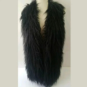 CAbi Style #929 Infinite Vest Faux Fur Size XS